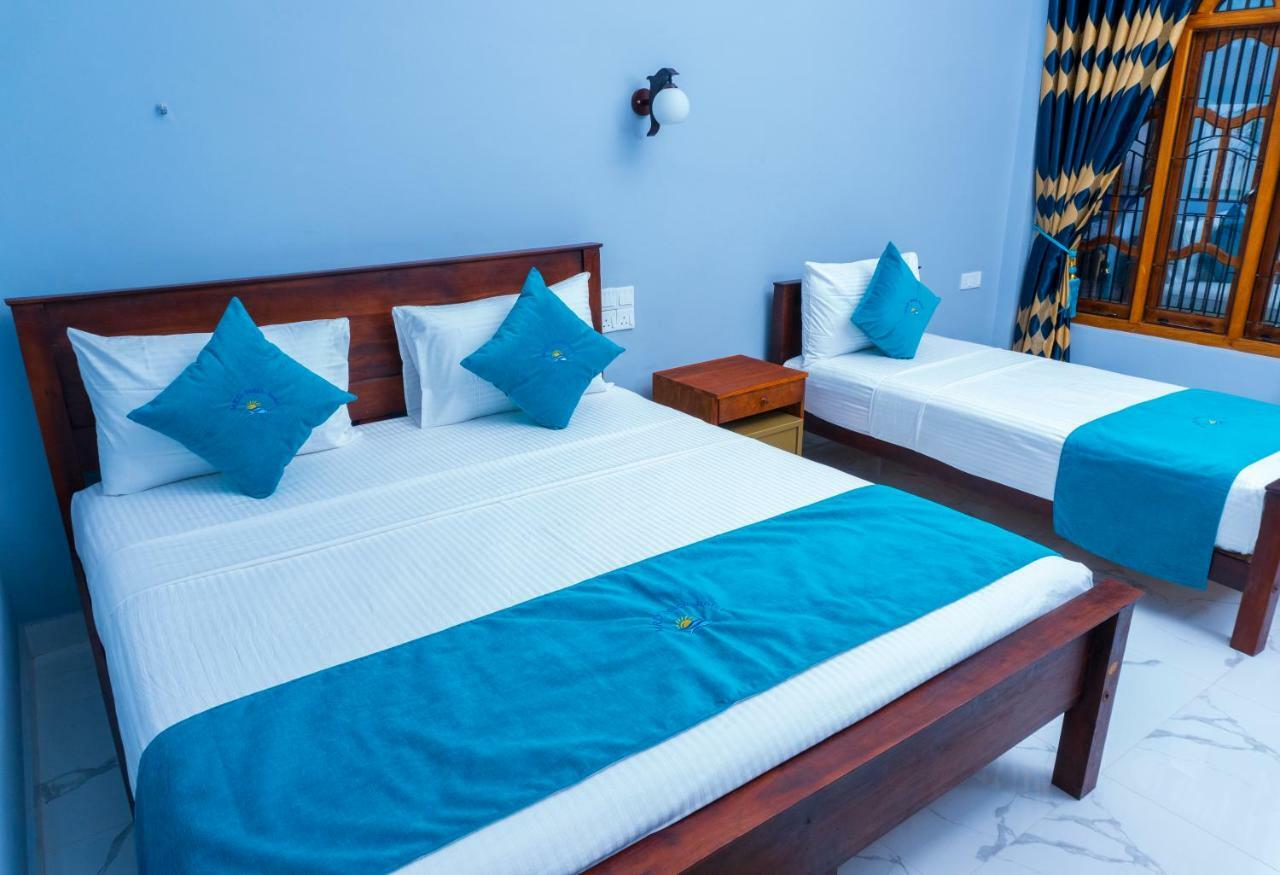 Mrd Beach Hotel Trincomalee Exterior photo